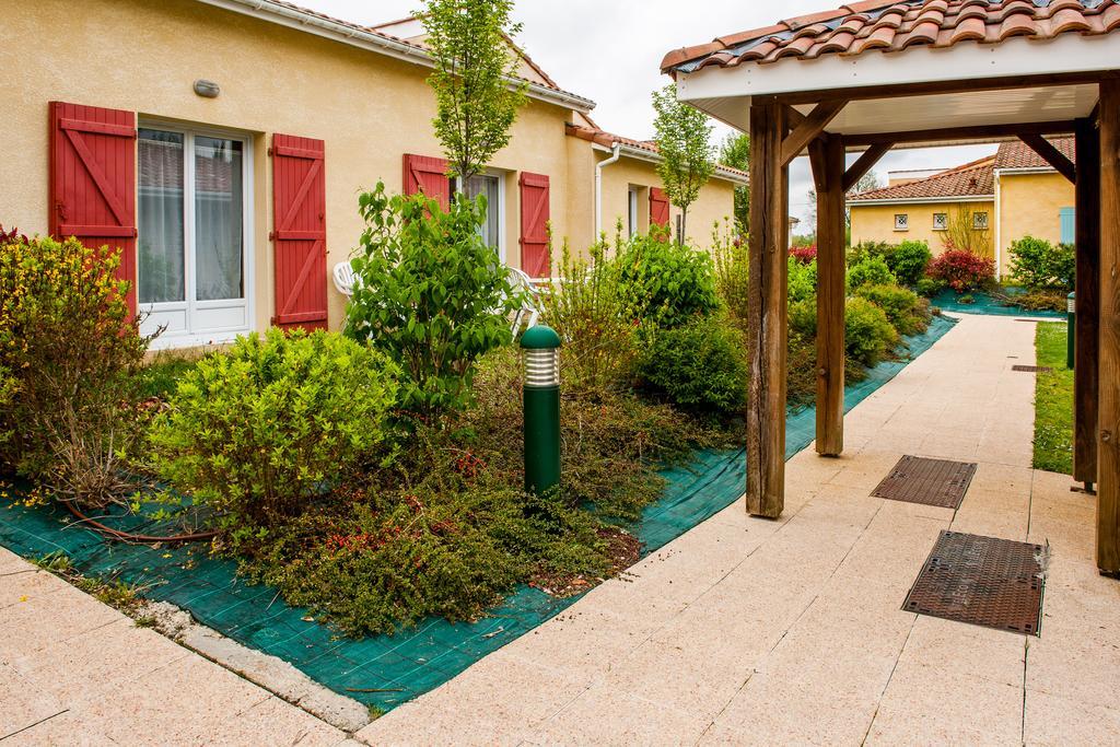 Residence Saskia Barbotan-les-Thermes Exterior photo