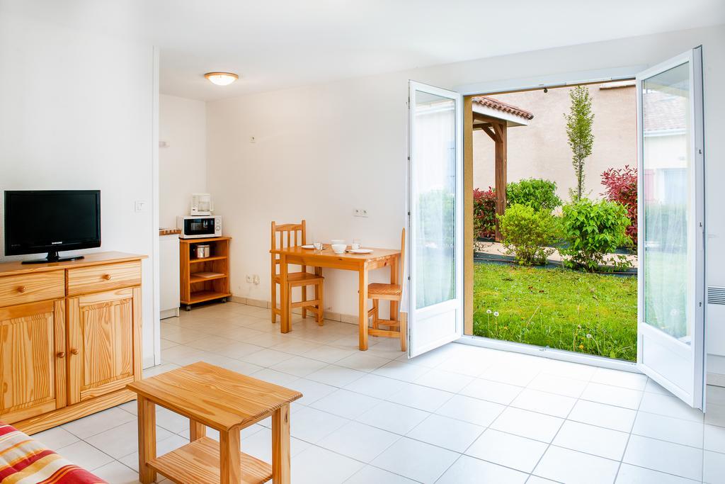 Residence Saskia Barbotan-les-Thermes Exterior photo